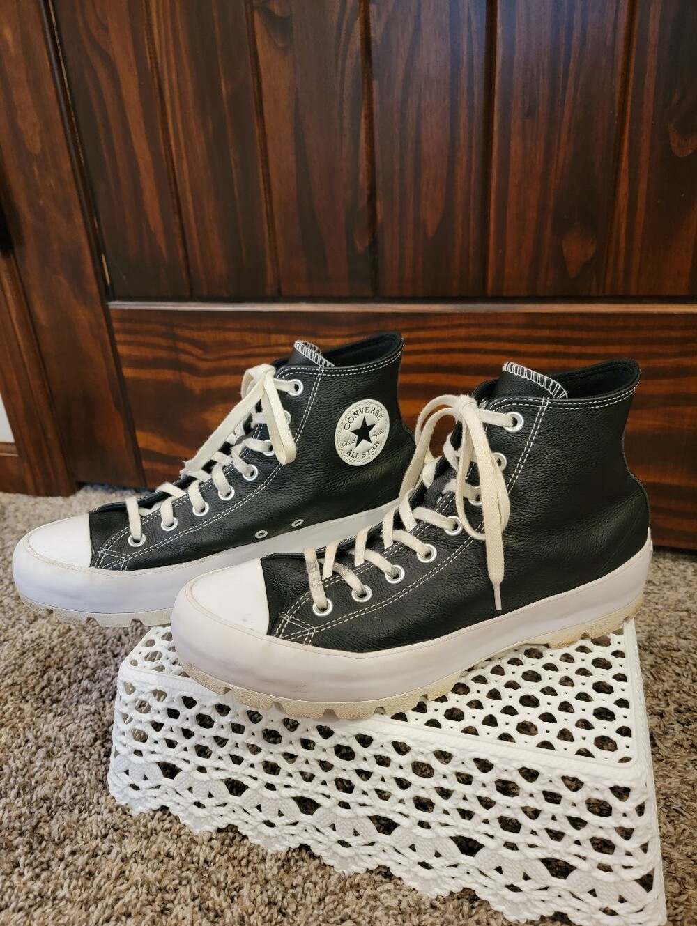 Converse Chuck Taylor Womens All Star High-Top Sneakers - Black